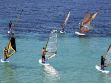 Introduzione al windsurf - 1 ora & soggiorno 2 notti
