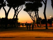 Romantico tour serale di Roma a bordo di una FIAT 500 vintage