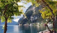 Tour per Gruppi sul Lago di Garda in Motoscafo 