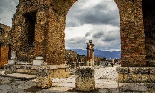 Tour di Pompei e Napoli di una giornata con partenza da Roma