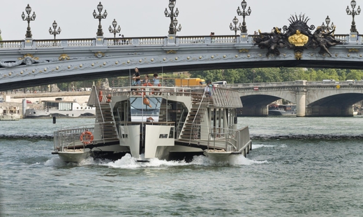 Crociera turistica con partenza Tour Eiffel