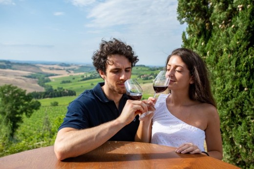 Cena in vigna toscana 