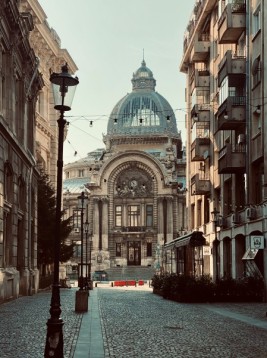 Rooftop Bar Crawl a Bucarest