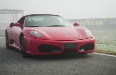 Guida una Ferrari F430 