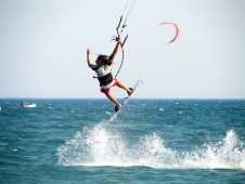 Una giornata di Kitesurf & soggiorno di 2 notti