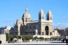 Scopri Marsiglia in bicicletta