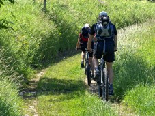 Escursione in bici di 2 ore con briefing & soggiorno 2 notti