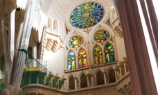 Tour a piedi alla scoperta dei capolavori di Gaudì con visita alla Sagrada Familia