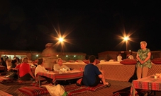 Abu Dhabi: 4x4 Desert Safari with BBQ Dinner - Standard