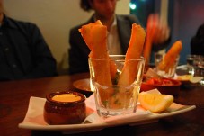 Tour privato con degustazione di tapas con drink e churros!