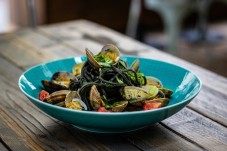 Cena di pesce per due a Torino