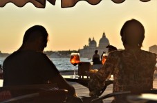 Tour Fotografico in Barca: Cattura la magia di Chioggia all'alba e al tramonto