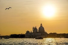 Chioggia: Tramonto in Laguna Veneta dalla barca