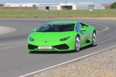 Lamborghini driving experience in Pavia