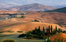 Tour San Gimignano, Siena, Monteriggioni e Chianti con degustazione di vini