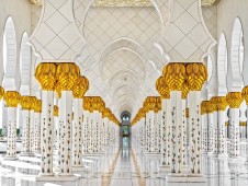 Tour di mezza giornata della Abu Dhabi Sheikh Zayed Mosque da Dubai