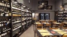 Aperi-Cena in Enoteca Storica a Roma Centro