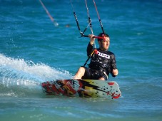 Una giornata di Kitesurf & soggiorno di 2 notti