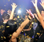 Club party per ragazze