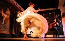 Spettacolo Dal Vivo - Flamenco con Tapas