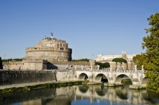 Aperitivo romantico sul Tevere