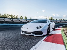 Due giri in pista su Lamborghini